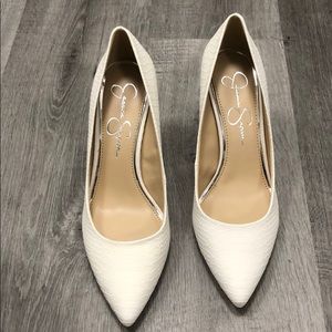 Jessica Simpson snake skin embossed heels